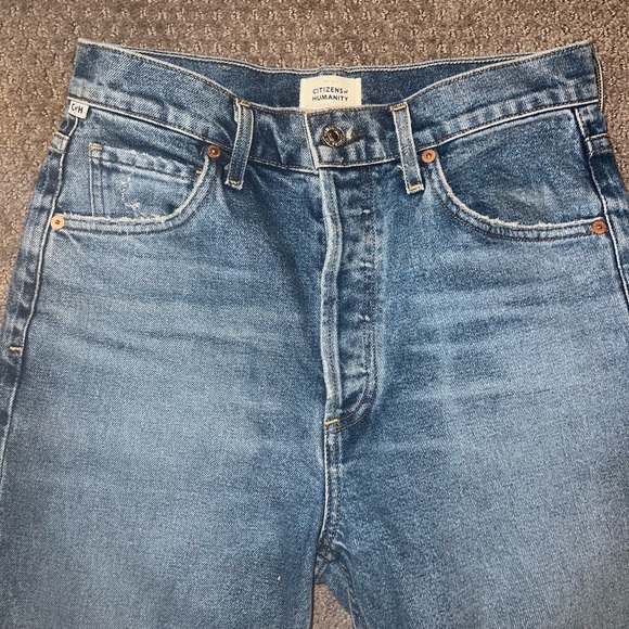 Citizens of Humanity Jolene Jeans - Picture 3 of 3
